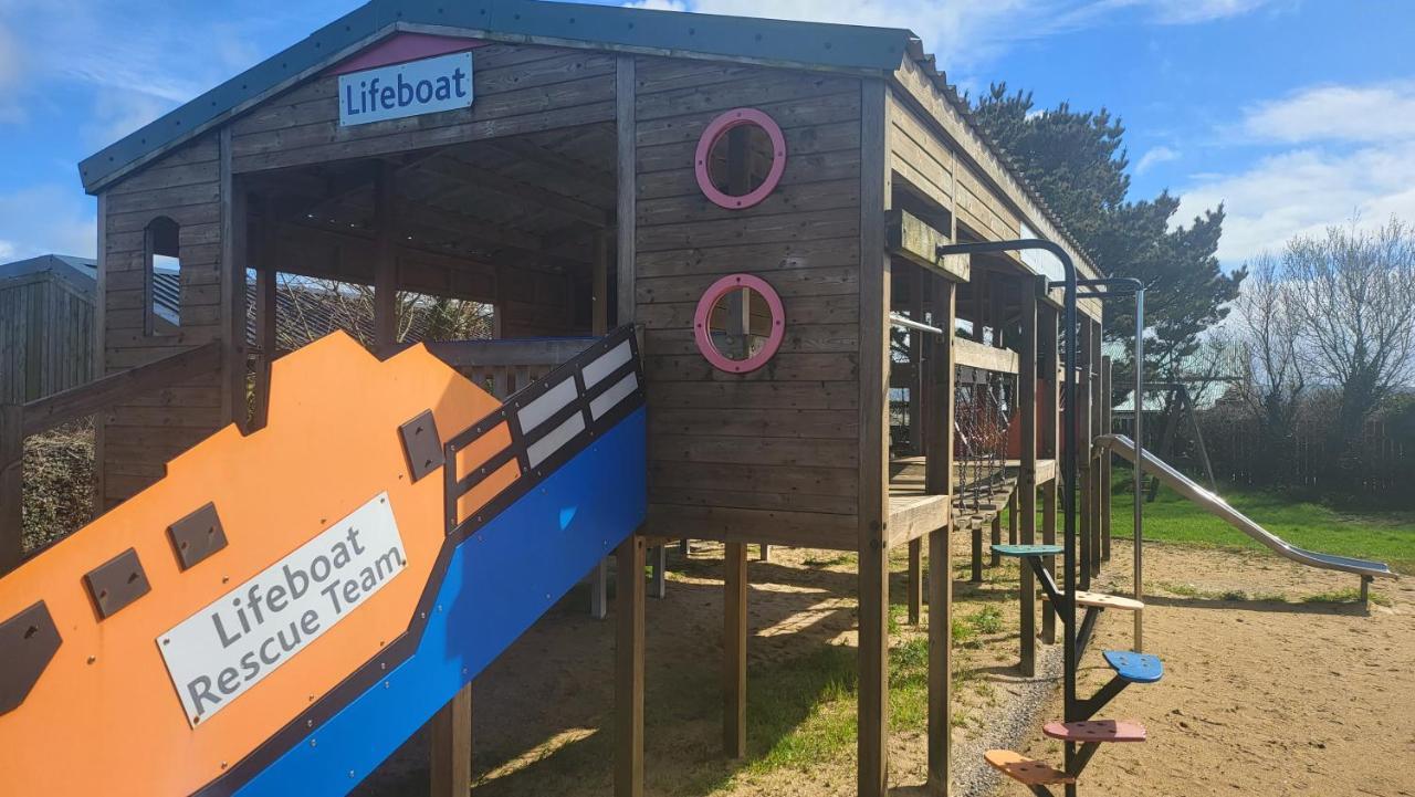 Honeycomb Lodge - Holiday Home 5 Min From Padstow Eksteriør bilde