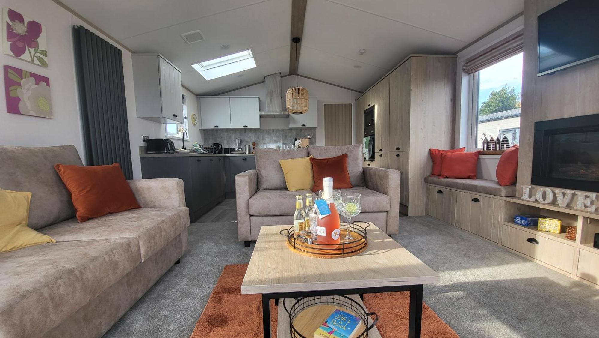 Honeycomb Lodge - Holiday Home 5 Min From Padstow Eksteriør bilde